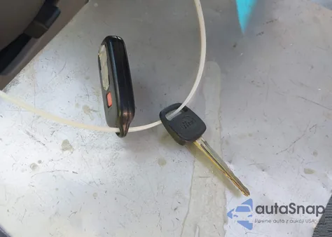 2003 Toyota Camry Le из США, поврежденный, VIN 4T1BE32K03U730557